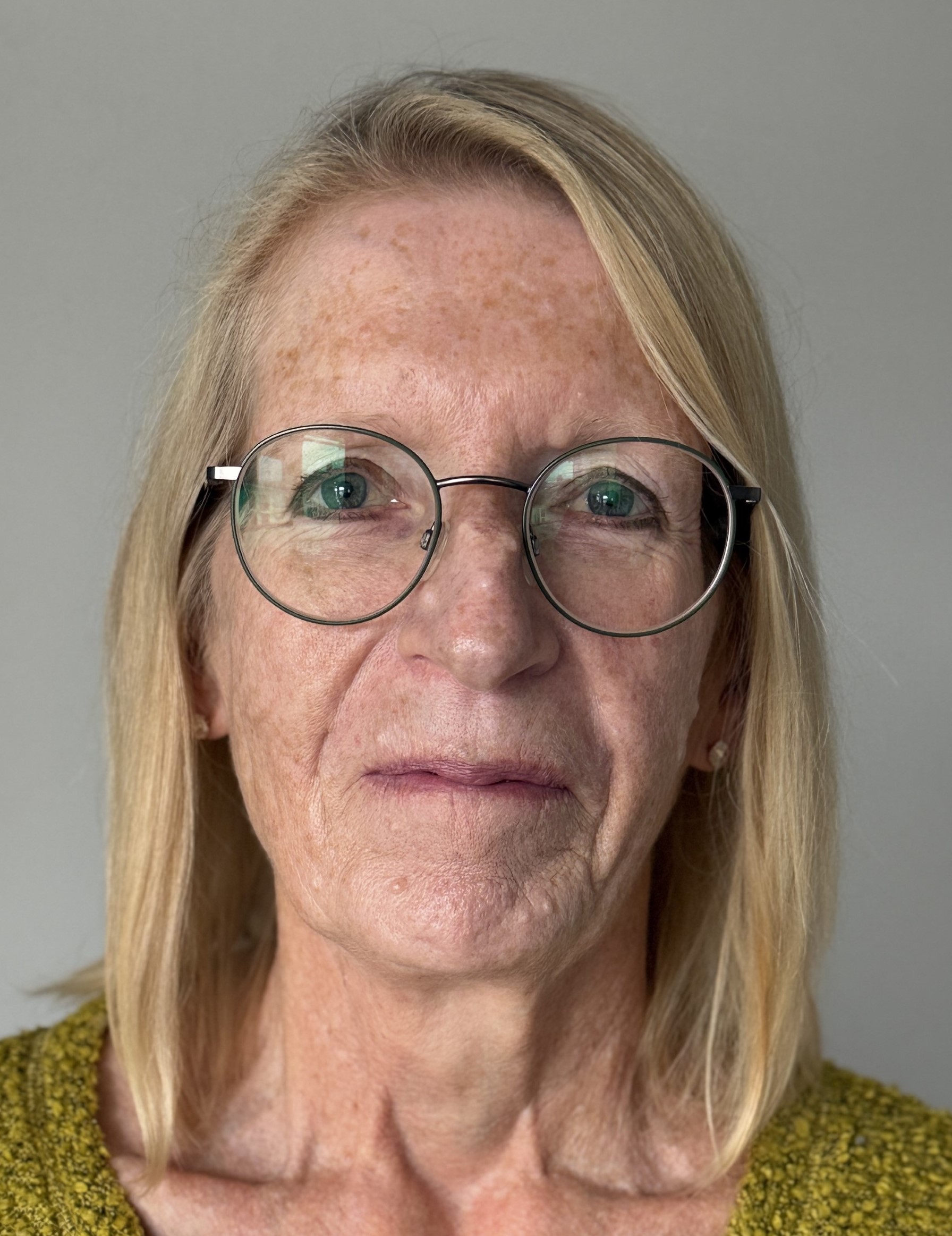 Staff card photograph